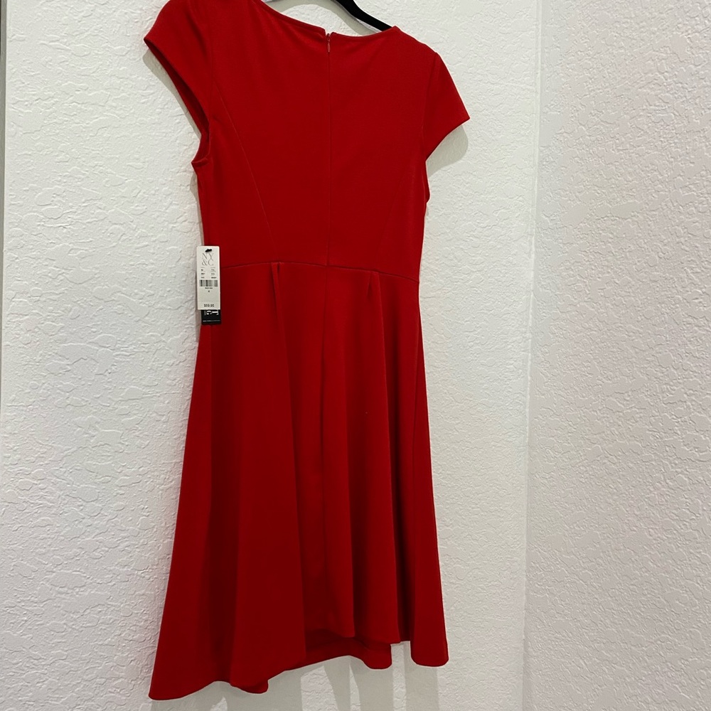 PRICE ⬇️ 
NewYork & Company - Red Dress - size 4 - - Picture 2 of 7